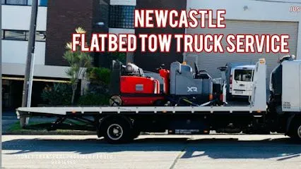 New Castle Flatbed Tow Truck, Aberdare