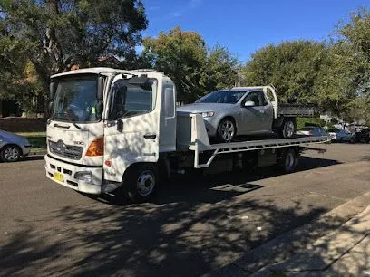 Cleveland Street Towing, Botany