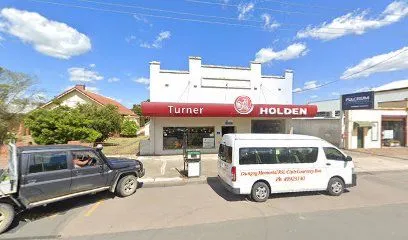 TURNER HOLDEN, Dungog