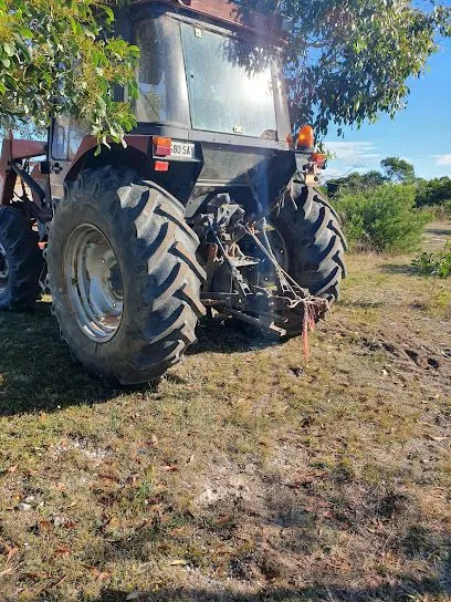 Colac Tractor Wreckers, Colac